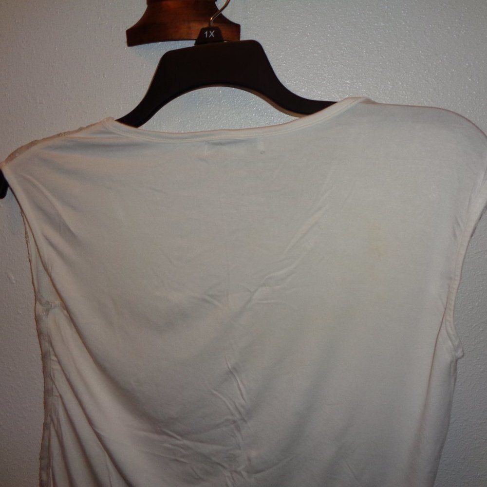 LIZ Claiborne Tribal Beat Top Size M - Picture 7 of 9